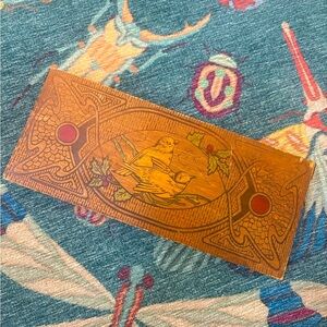 Stunning Vintage Wooden Glove Box with Bird Design